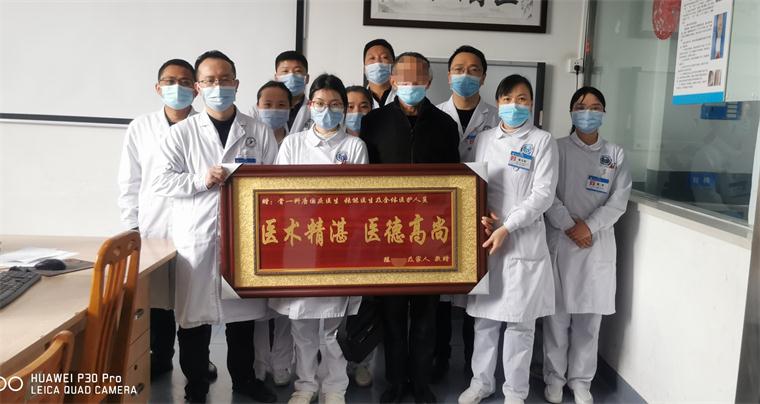 CBAEBEE46553100712358A6B5F20AD40_看图王.jpg